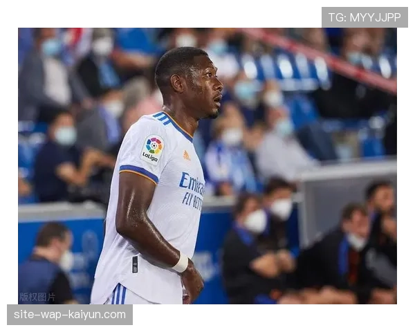 何塞卢本赛季八球两助 支点作用突出